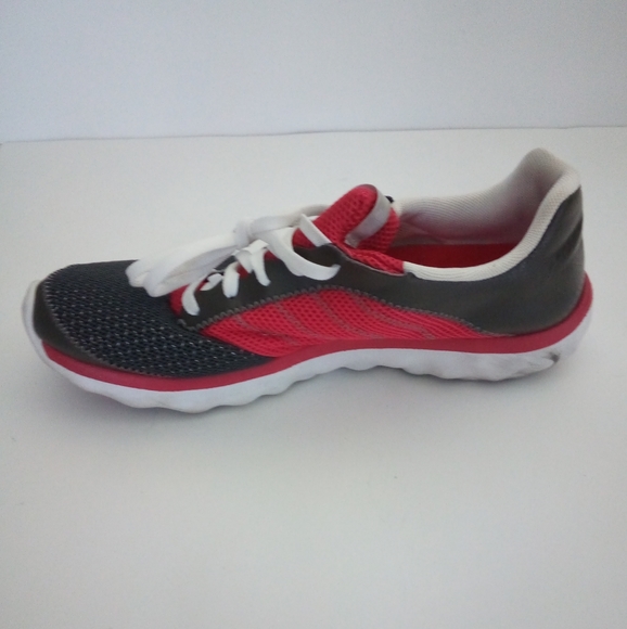 Women's New balance running shoes size 7 - Picture 3 of 6
